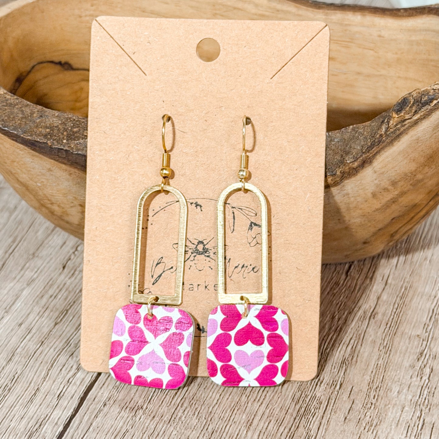 Sweetheart Arch Earrings