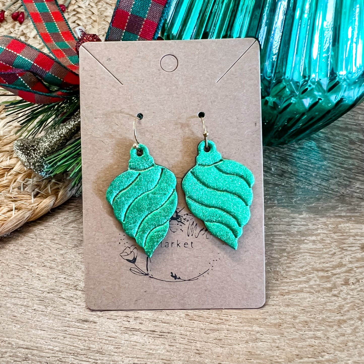 Green Swirl Embossed Ornament Earrings