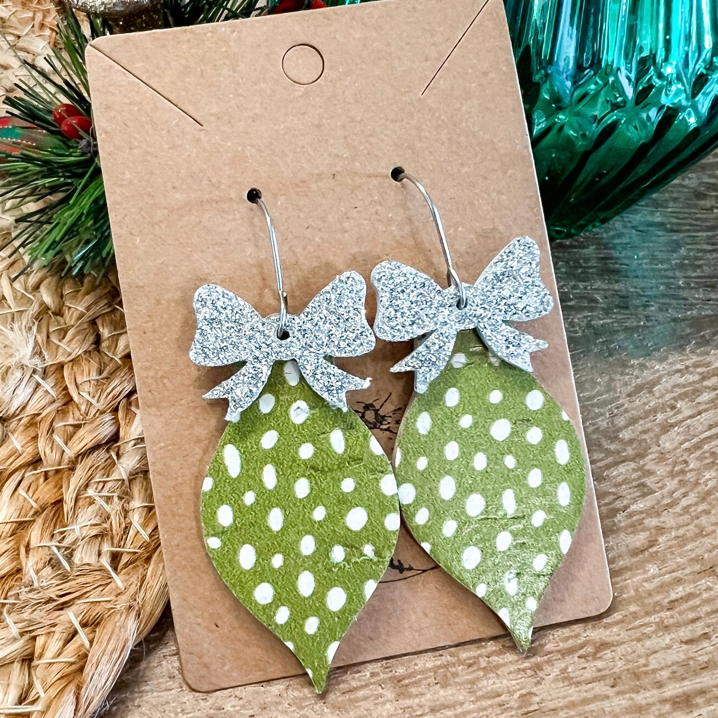 Lime Doodle Dot Ornament Drops