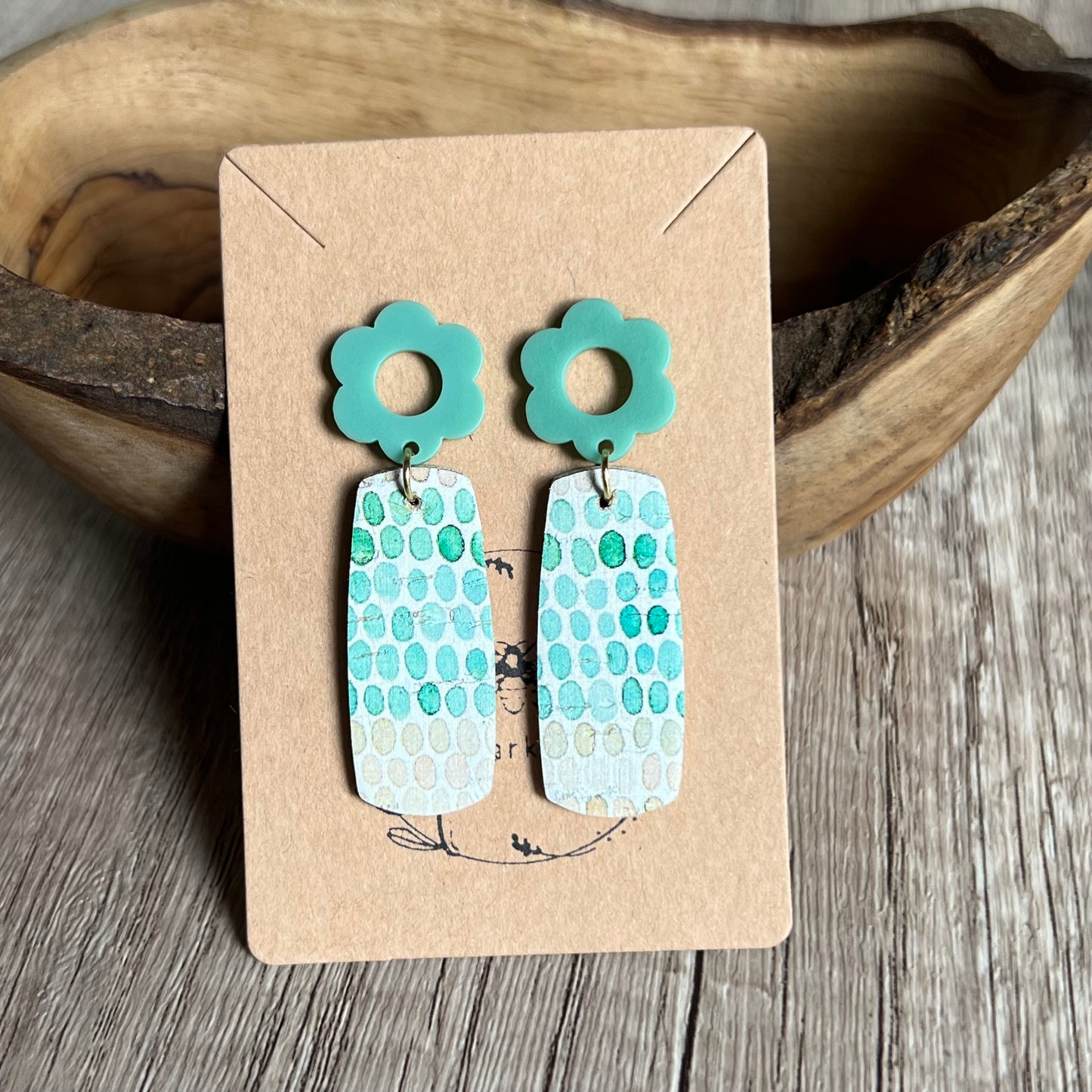 Mint Doodle Dot Bar w/ Flower Earrings