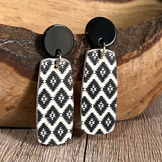Black & White Betty Drops