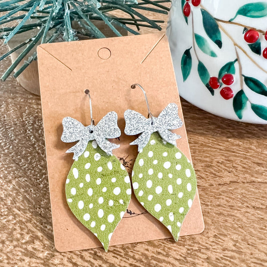 Lime Doodle Dot Ornament Drops