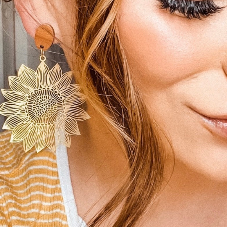 Ginny Sunflower Earrings
