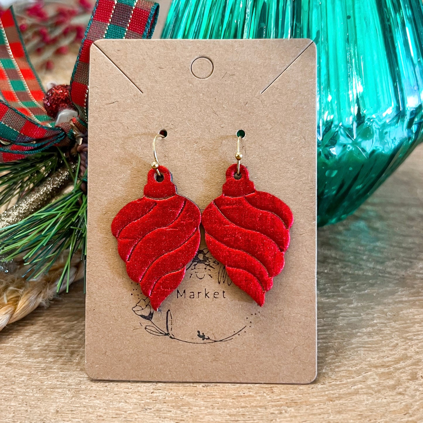 Red Swirl Embossed Ornament Earrings