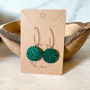 Emerald Cracked Metallic Round Earrings