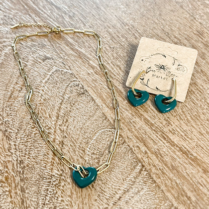 Deep Green Sweetheart Charm Paperclip Necklace