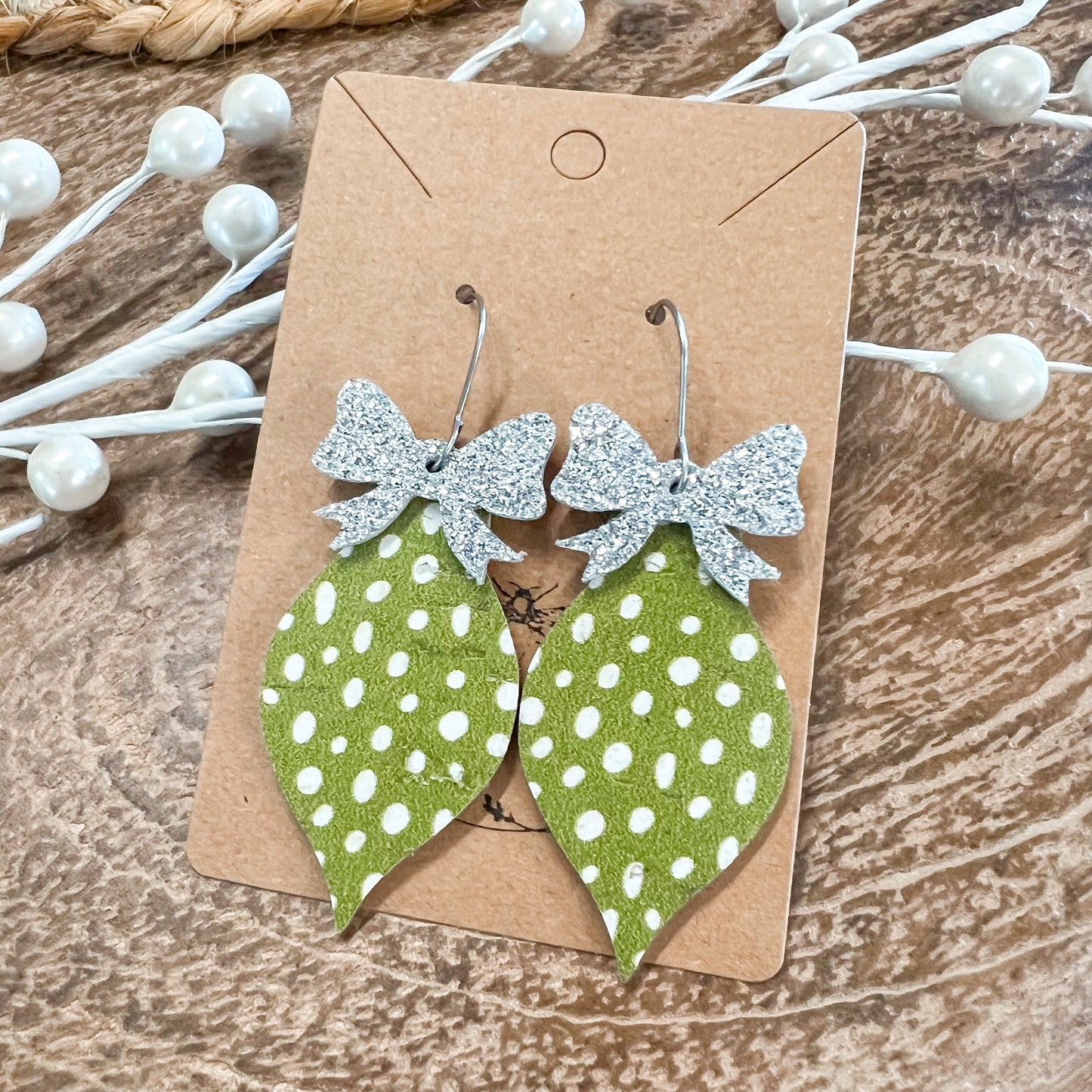 Lime Doodle Dot Ornament Drops