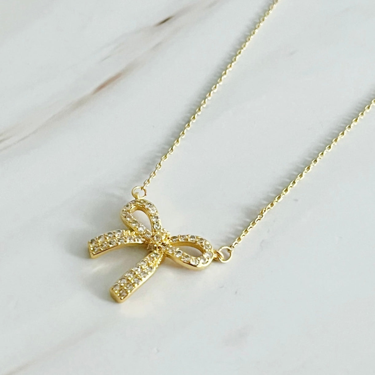 Simply Shine Bow Necklace