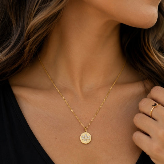 Bee Sparkle Necklace – Waterproof