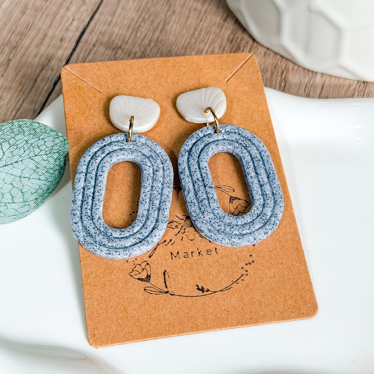 Clay Pearl Tide Loop Drops