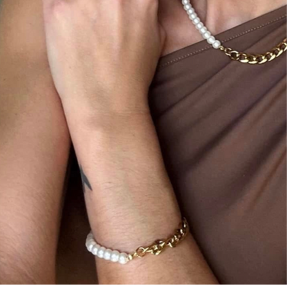 Gold Pearl Chainlink Bracelets