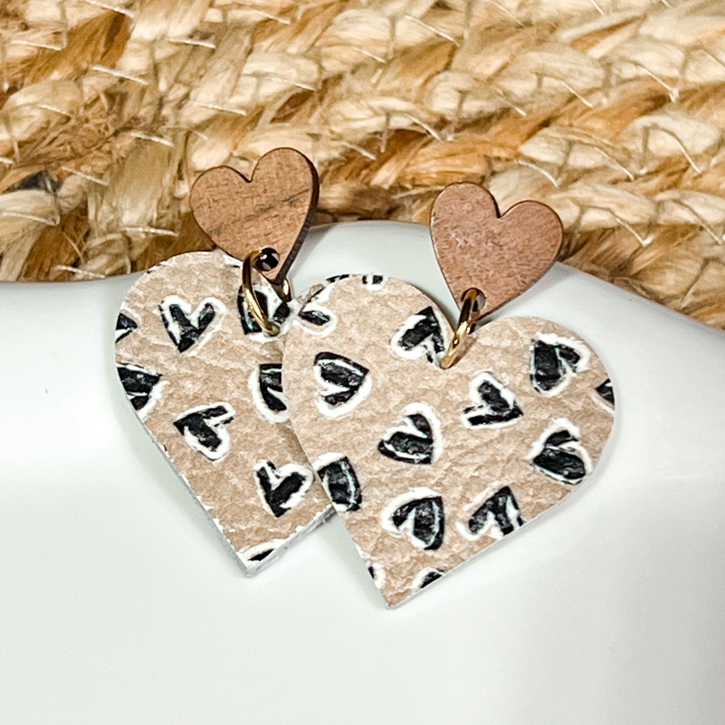 Sweet Spot Heart Earrings