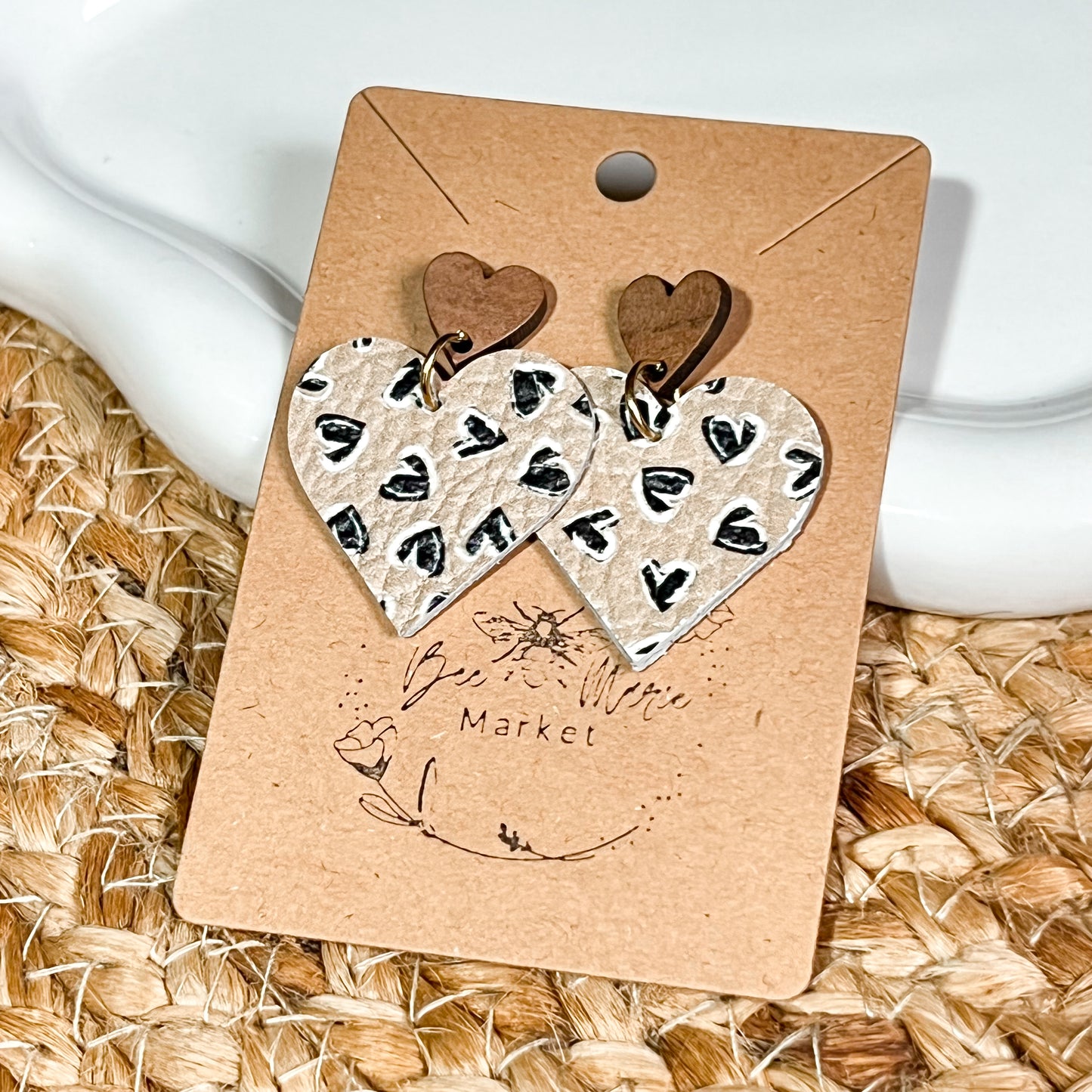 Sweet Spot Heart Earrings