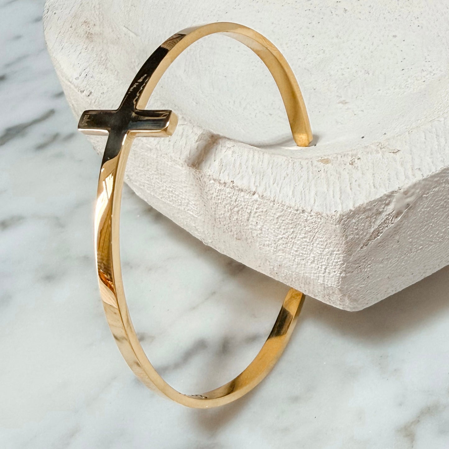 Philippians 4:13 Cross Cuff Bracelet - Waterproof