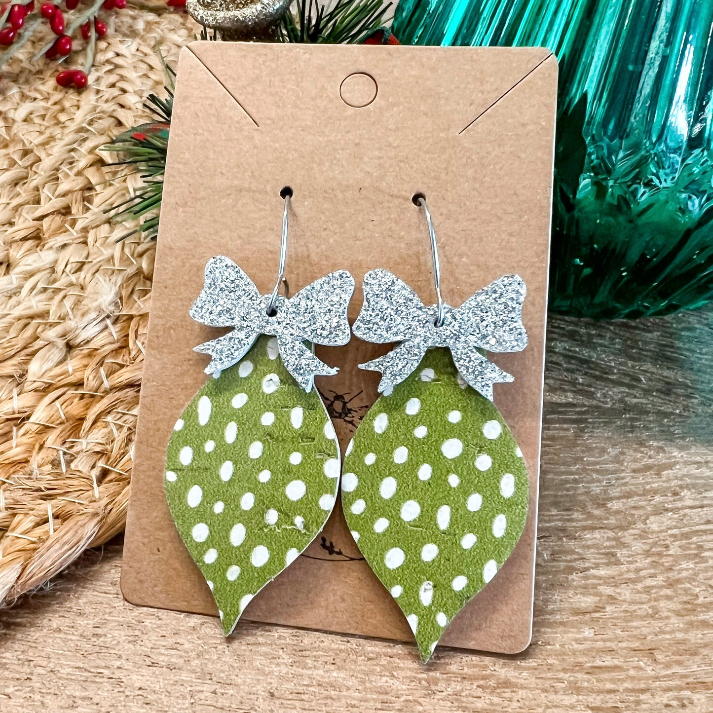 Lime Doodle Dot Ornament Drops