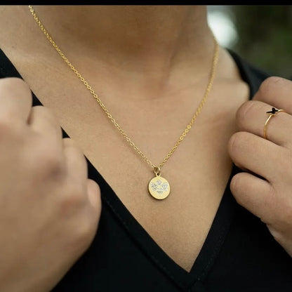 Bee Sparkle Necklace – Waterproof