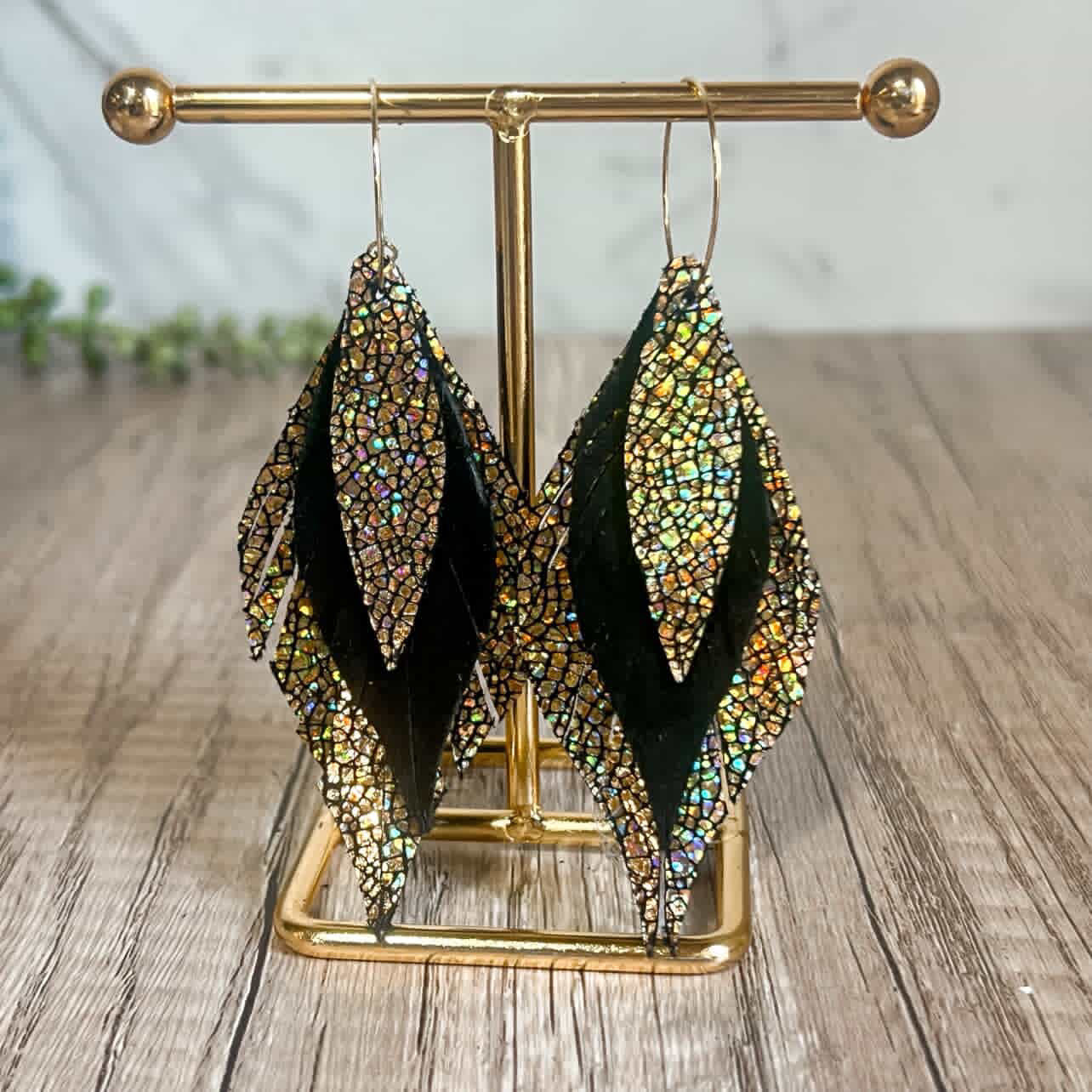 Lisa’s Golden Glamour Earrings