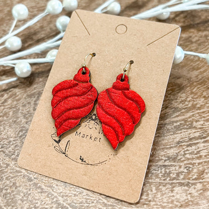 Red Swirl Embossed Ornament Earrings
