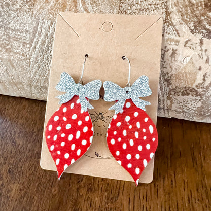 Merry Dot Ornament Bow Drops