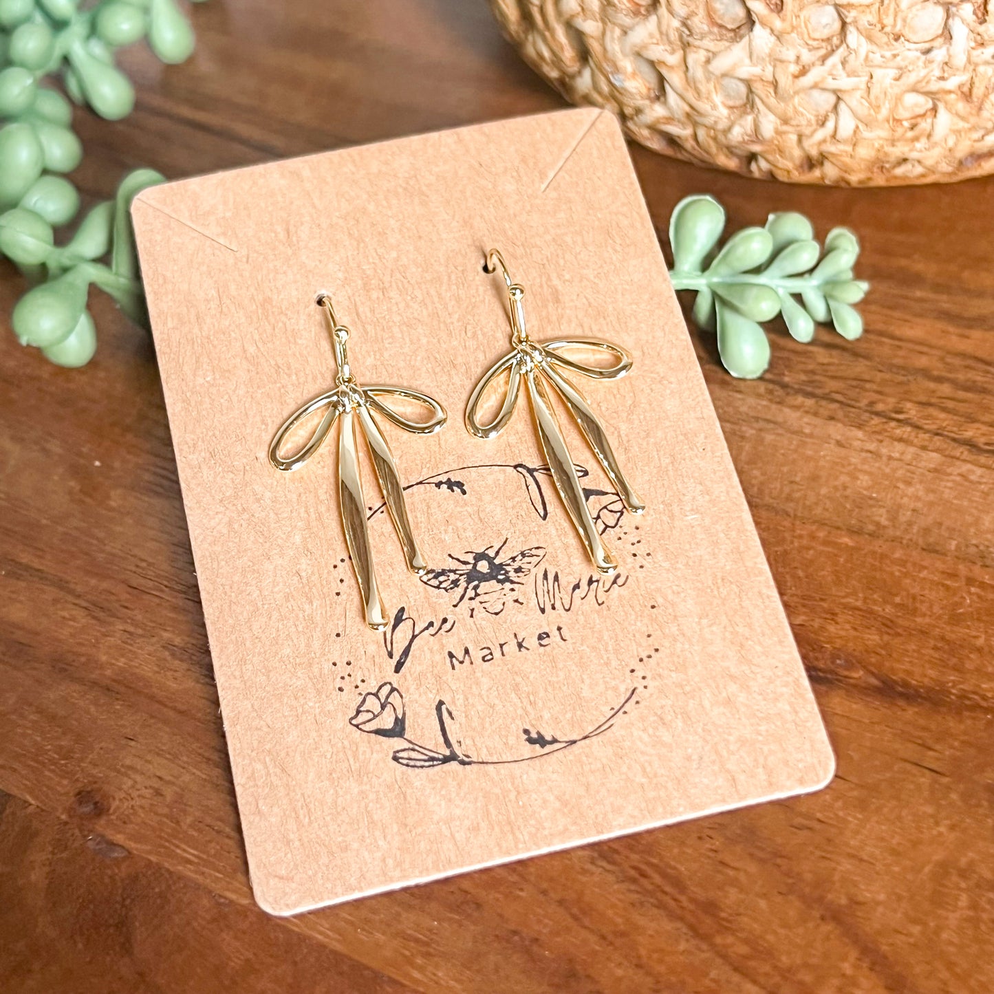 Dana Gold Bow Earrings