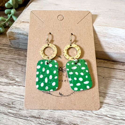Kelly Green Doodle Dot Hammered Hoop Earrings